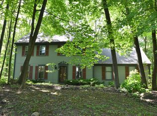 327 Kettle Ct, Slinger, WI 53086