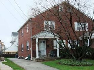 2426 Chestnut Ave, Ardmore, PA 19003