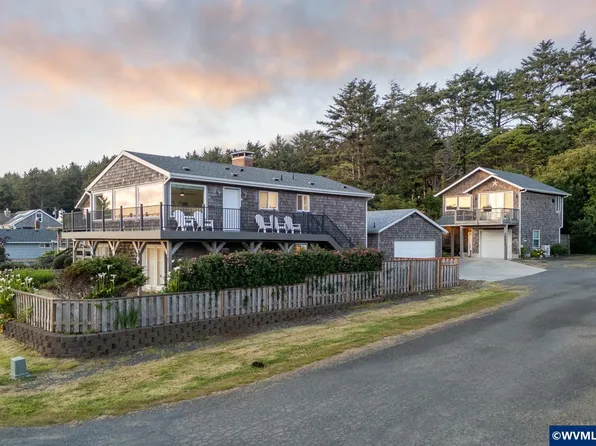 3087 S Hemlock St, Cannon Beach, OR 97110