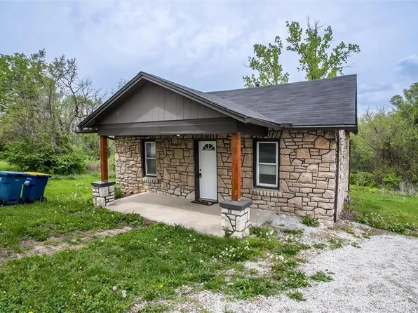 702 Centralia St, Excelsior Springs, MO 64024