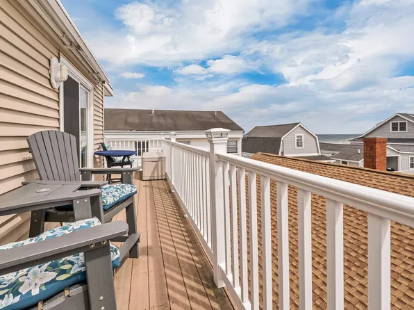 12 Atlantic Ave, Hampton, NH