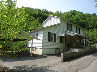 137 Brett Thomas Dr, Gary, WV