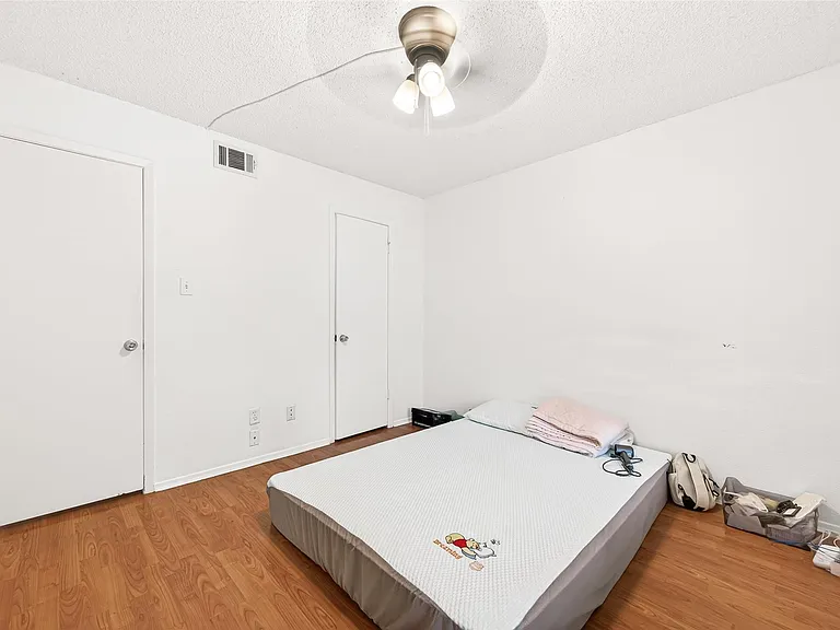11677 Village Place Dr — Photo 26