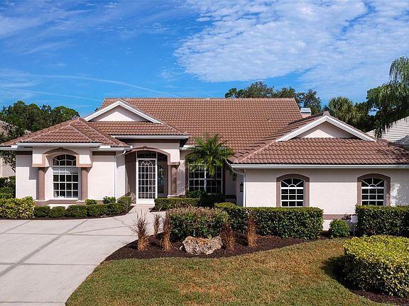2nd image of 433 Fairway Isles Dr