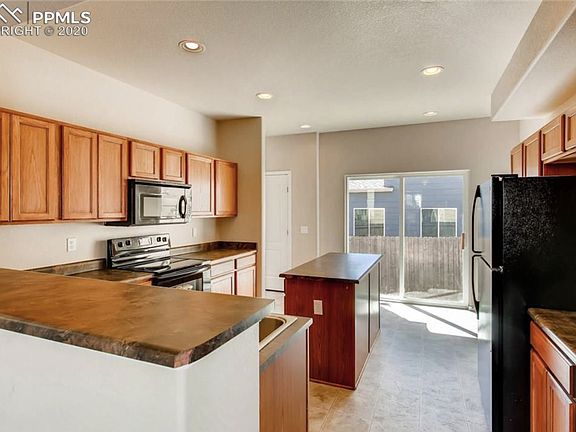 Kitchen to back patio