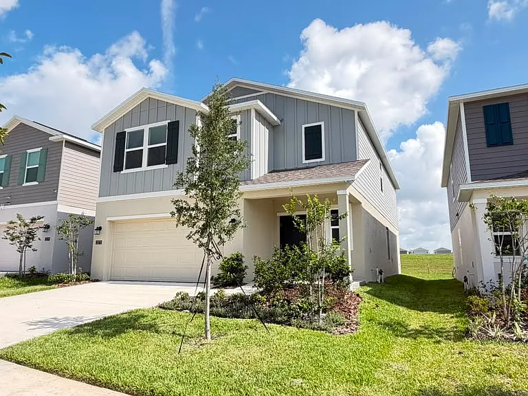 3375 Alexander Dr — Photo 3