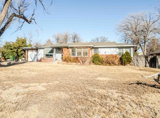 4414 Gem Lake Rd, Amarillo, TX 79106