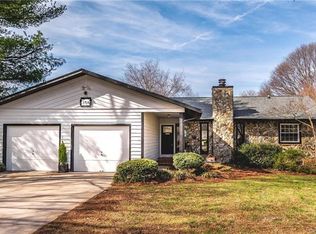 154 Mooreland Rd, Mooresville, NC 28117