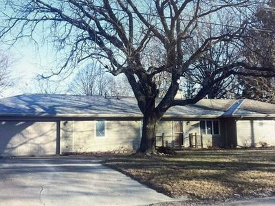 2161 Forrest Ave, Oskaloosa, IA, 52577