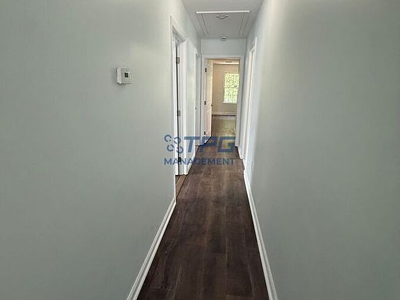 5th image of 245 N 19th St Floor 2