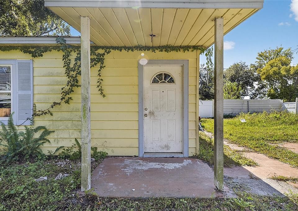 1st image of 311 S Webb Rd