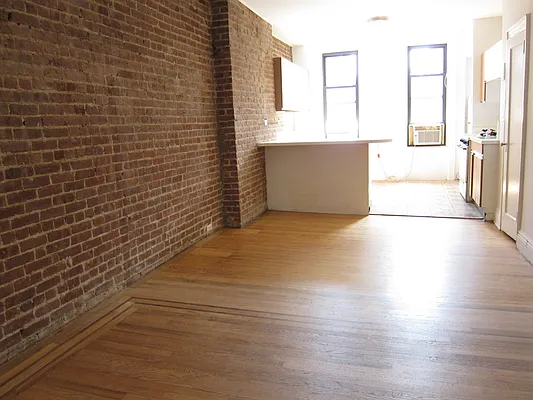 Rented by Tosh Marks Property Group | media 4