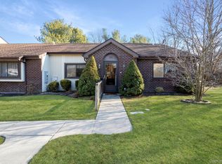 36 Blue Point Rd E, Holtsville, NY 11742