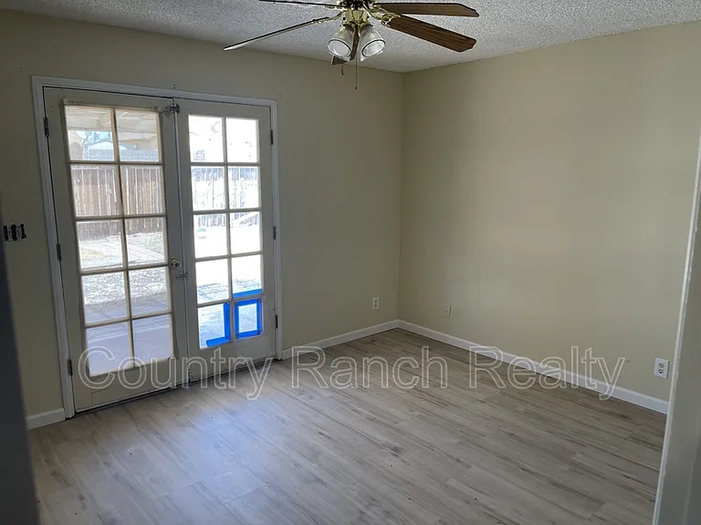4274 S El Toro Dr — Photo 8