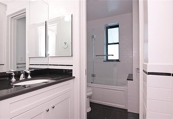 3rd image of 359 Fort Washington Ave APT 4I