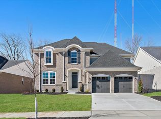 2746 White Pine Dr, Fort Mitchell, KY 41017