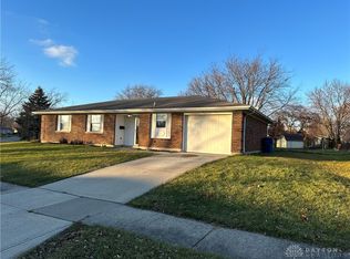 7659 Somerville Dr, Dayton, OH 45424