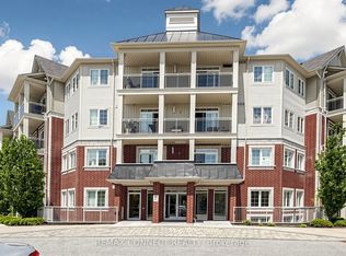 84 Aspen Springs Dr #307, Clarington, ON L1C 0V3