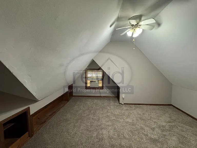 705 S Graham St — Photo 16
