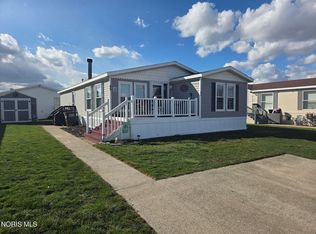 27484 Oregon Rd #86, Perrysburg, OH 43551