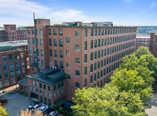 200 Market St APT 610, Lowell, MA 01852