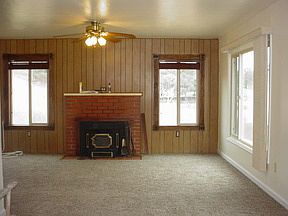 2nd image of 110 Valley Rd