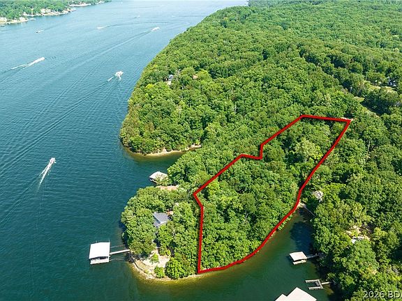 3rd image of Chestnut Rd