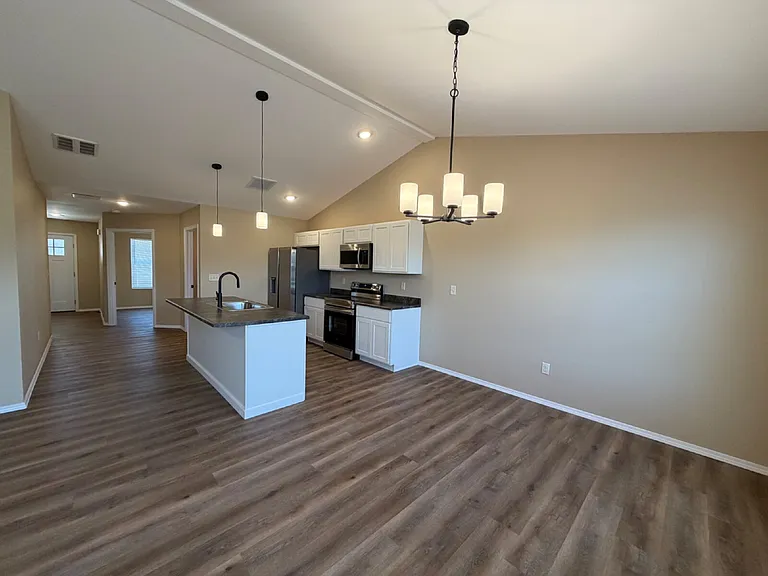 152 Ruby Ln — Photo 15