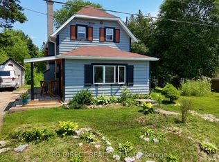 160 Centre St, Burk'S Falls, ON P0A1C0