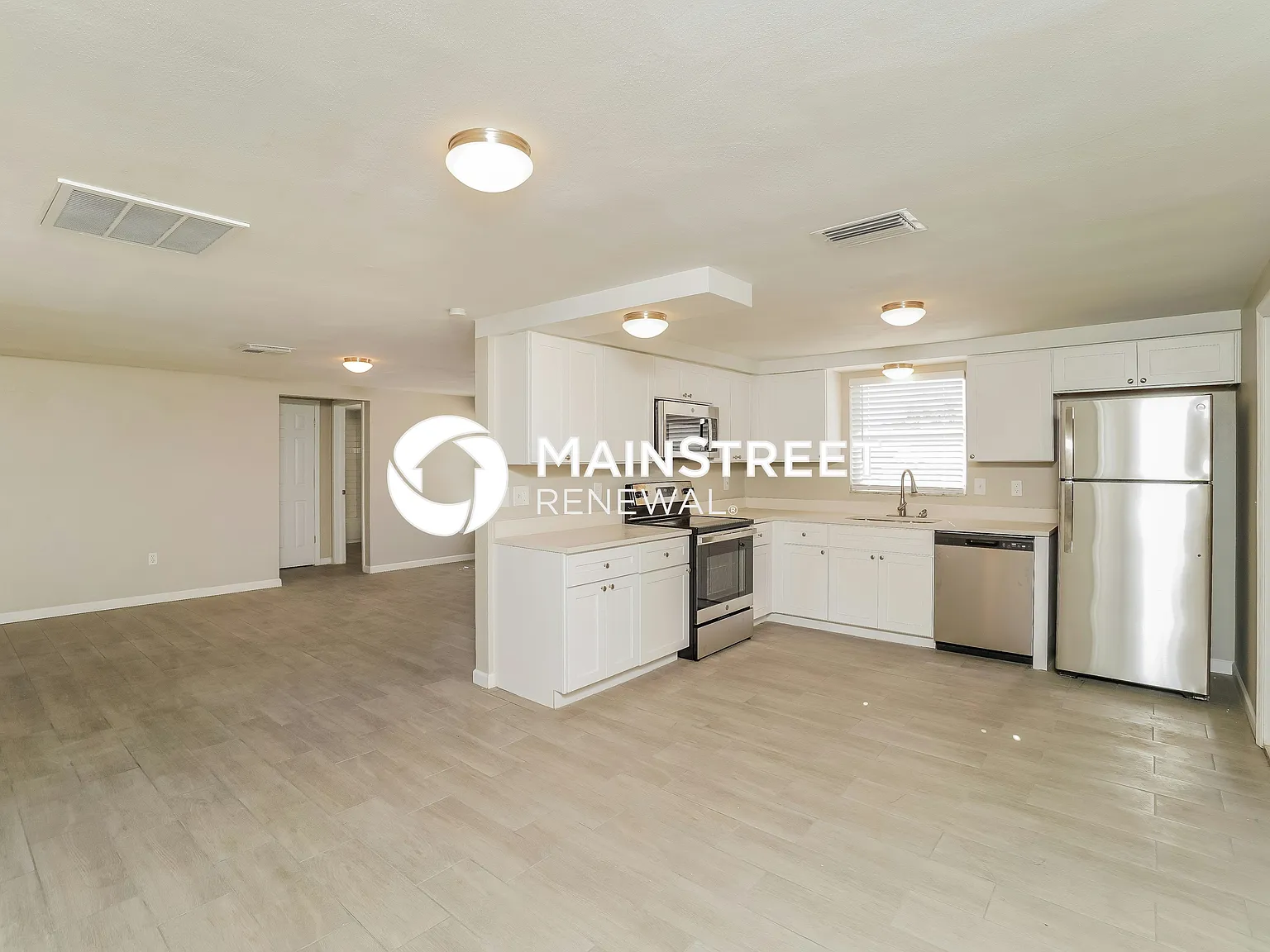 7909 Hawthorn Dr — Photo 4