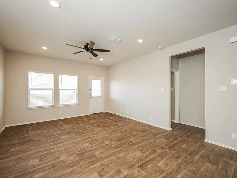 4241 Fort Palmer Blvd — Photo 5