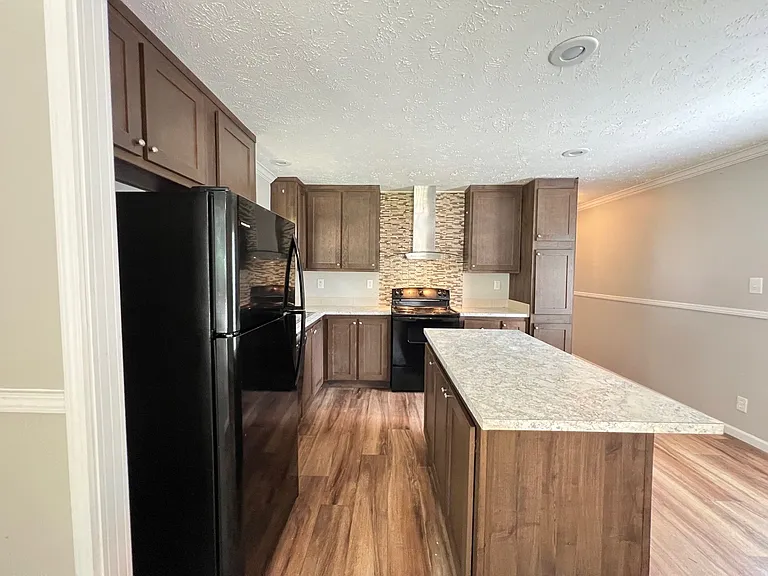 Valley Brook — Photo 13