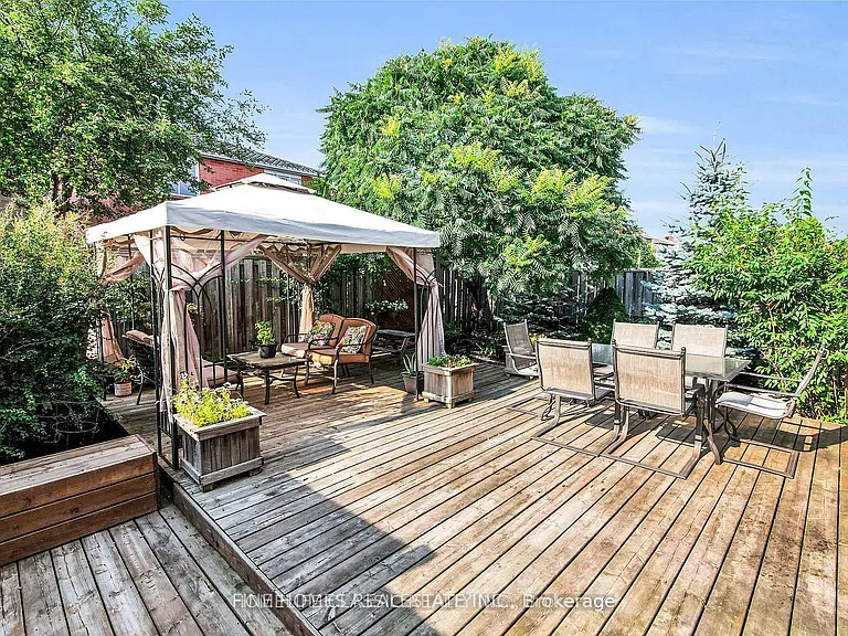 72 Gayla St — Photo 20