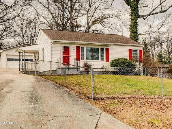 2717 Spencer St, Knoxville, TN 37917