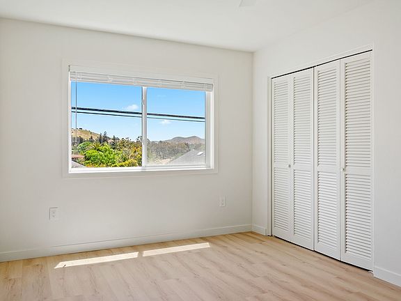 5th image of 1243 Mill St #1