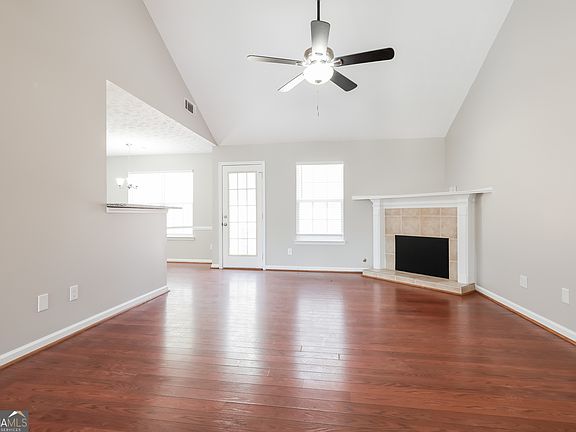 4th image of 4220 Crestside Rdg