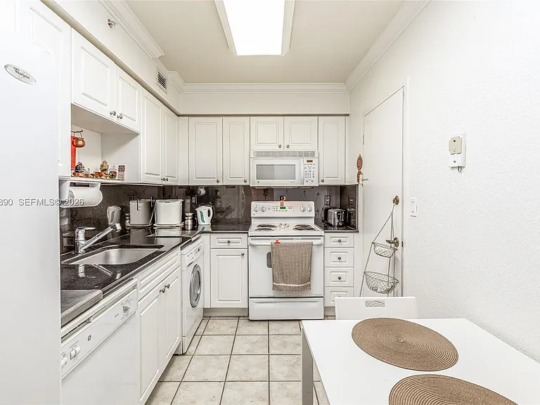 2501 S Ocean Dr #439 — Photo 26