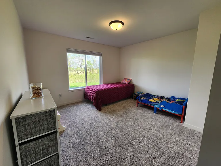 114 Dogwood Ln — Photo 23