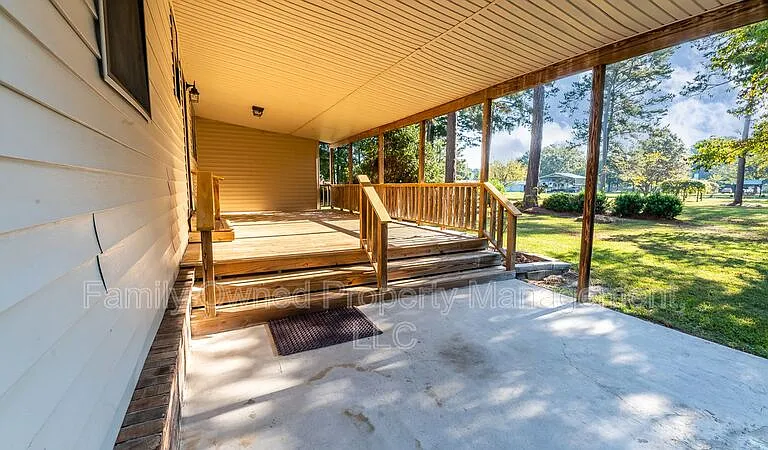 214 New Grade Rd — Photo 1