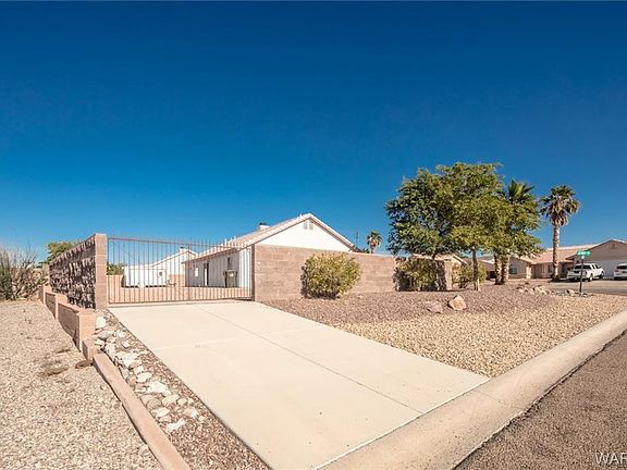 3rd image of 2085 E Jeffrey Dr