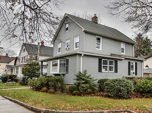 2nd image of 222 Center St