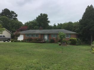 209 Sylvan Rd, Greenwood, SC 29649