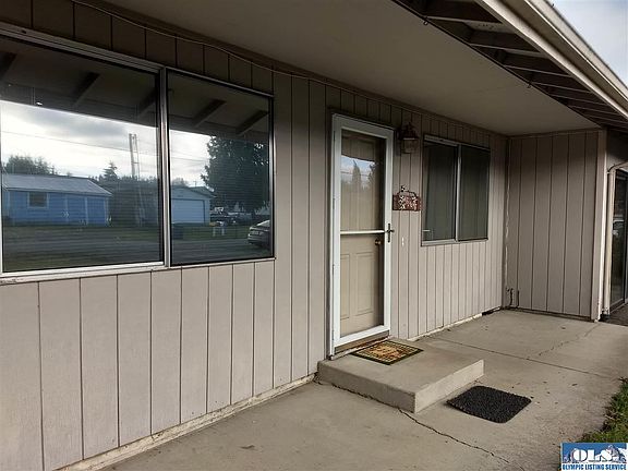 3rd image of 2353 E 6th Ave