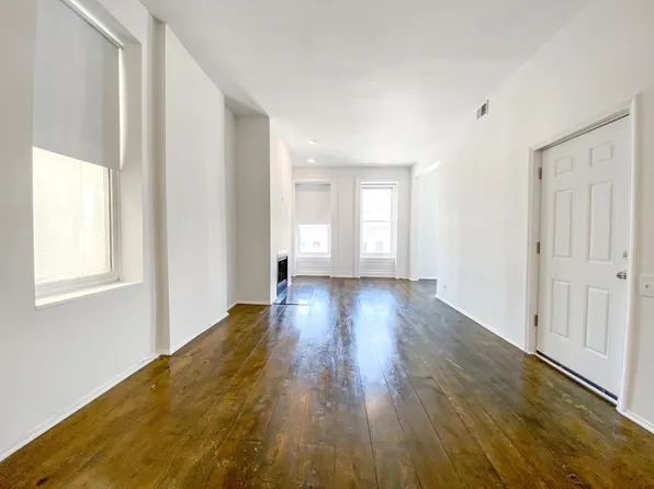 311 W Chicago Ave APT 3, Chicago, IL 60654