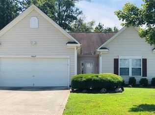 11447 Northwoods Forest Dr, Charlotte, NC 28214