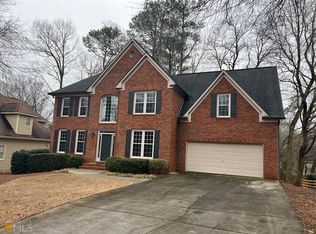 2070 Hembree Grove Dr, Roswell, GA 30076