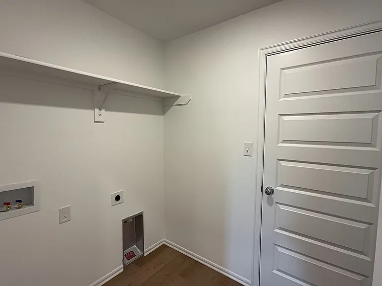 4004 Dutch Ln — Photo 17