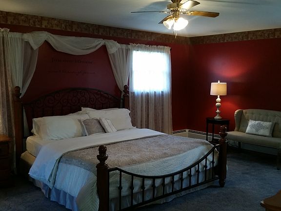 Master room from door