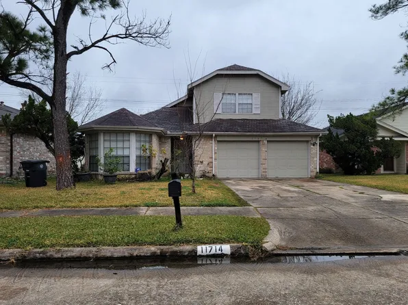 11714 Spring Grove Dr, Houston, TX 77099