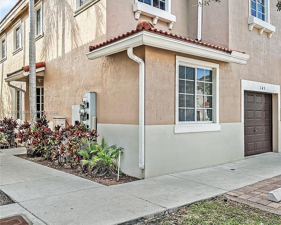 1st image of 21001 NW 14th Pl APT 145